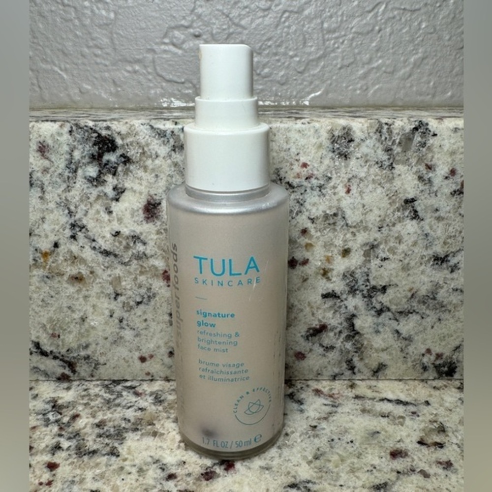 Tula Glow Brightening Face Mist